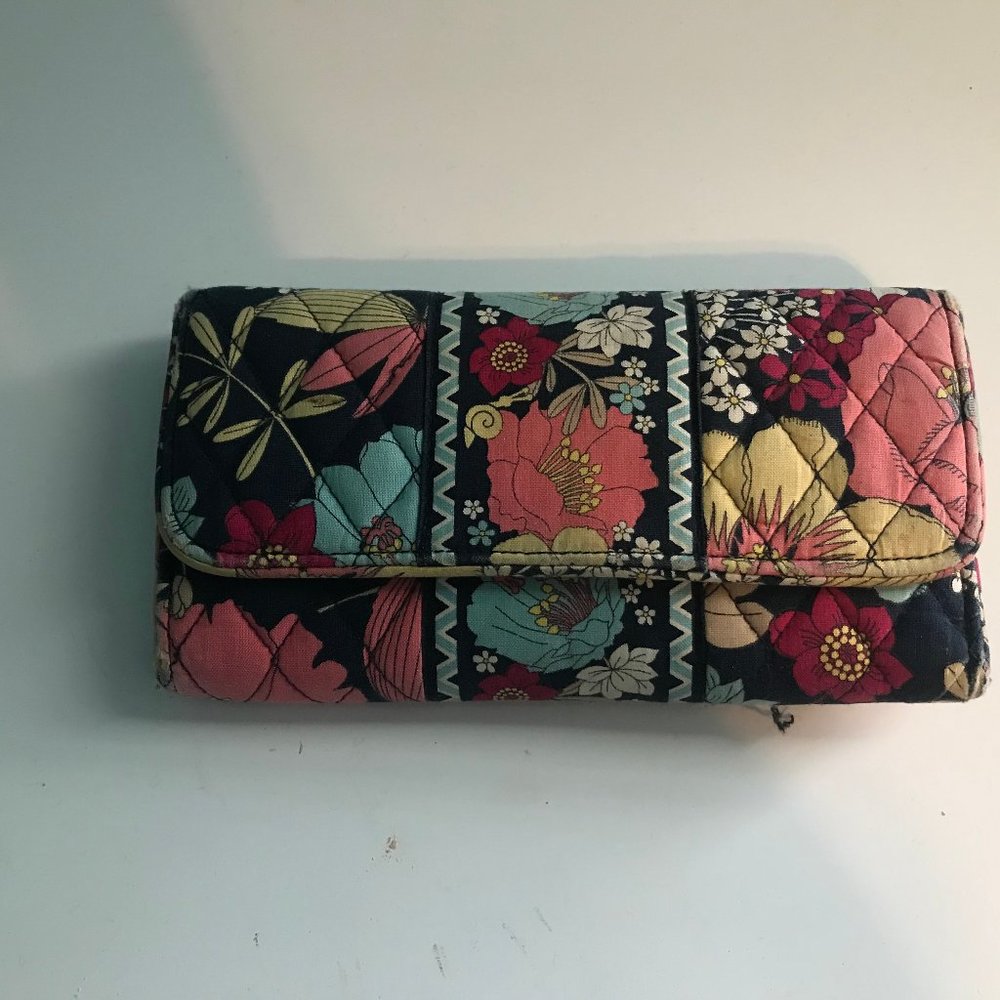 Vera Bradley wallet